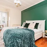 公寓 Stunning & Modern 2 Bedroom In Chiado *