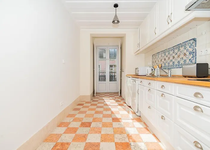 아파트 Stunning & Modern 2 Bedroom In Chiado