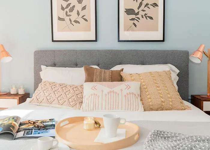 Stunning & Modern 2 Bedroom In Chiado Apartamento